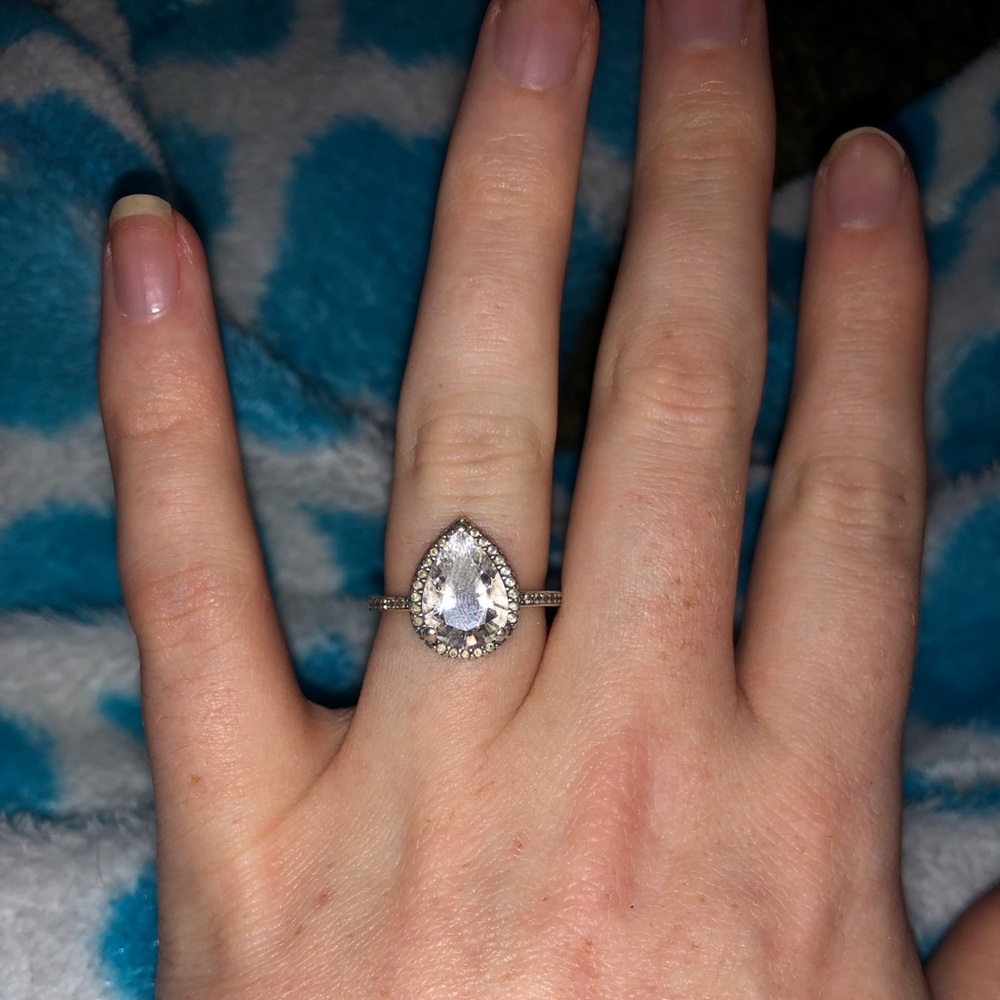 Teardrop Pandora ring